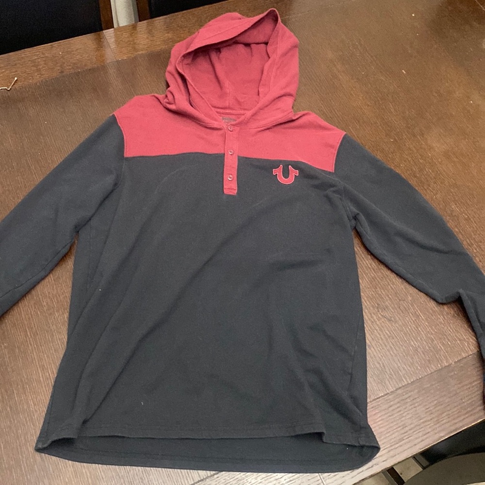 Used true religion Henley long sleeve size XL